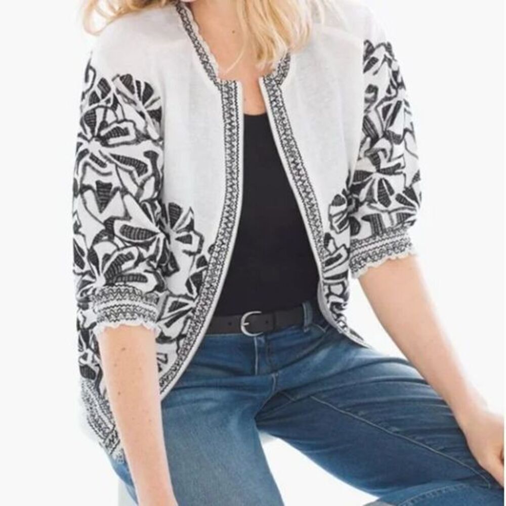 Chico’s Linen Black & White Embroidered Smocked Zipper Front Jacket Size Small